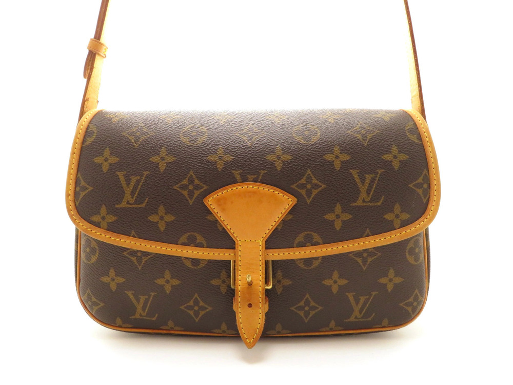 LOUIS VUITTON Sologne Shoulder Bag Monogram